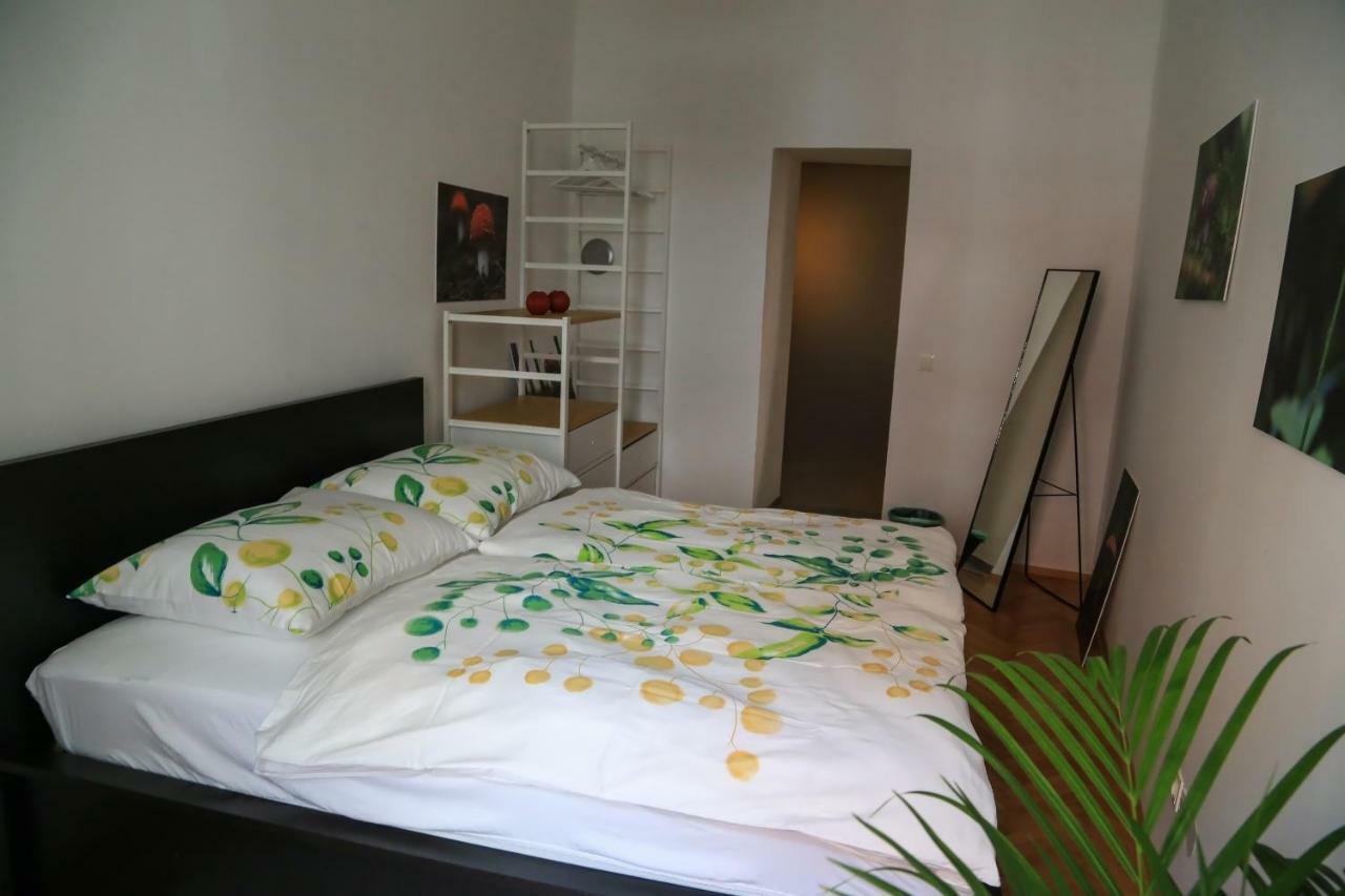 Lovely Apartment In The Heart Of Graz Ngoại thất bức ảnh